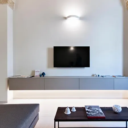 - Lecce Selection דירה *